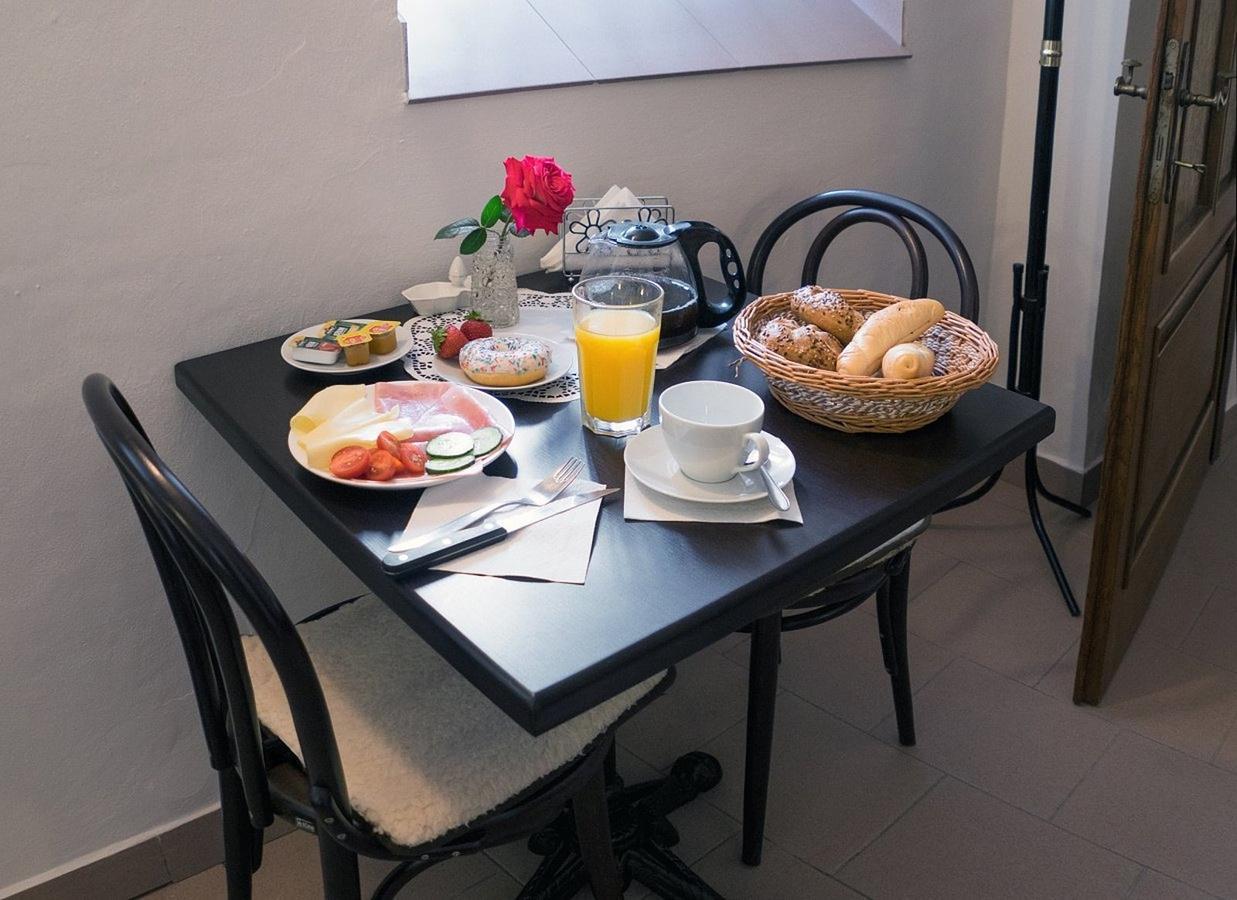 Apartman Antoninska Znojmo Bagian luar foto