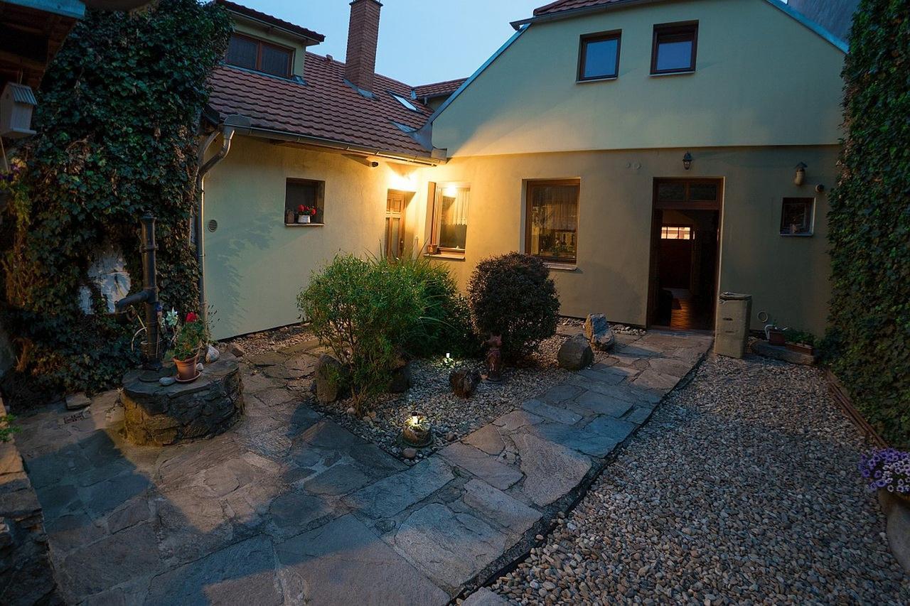 Apartman Antoninska Znojmo Bagian luar foto